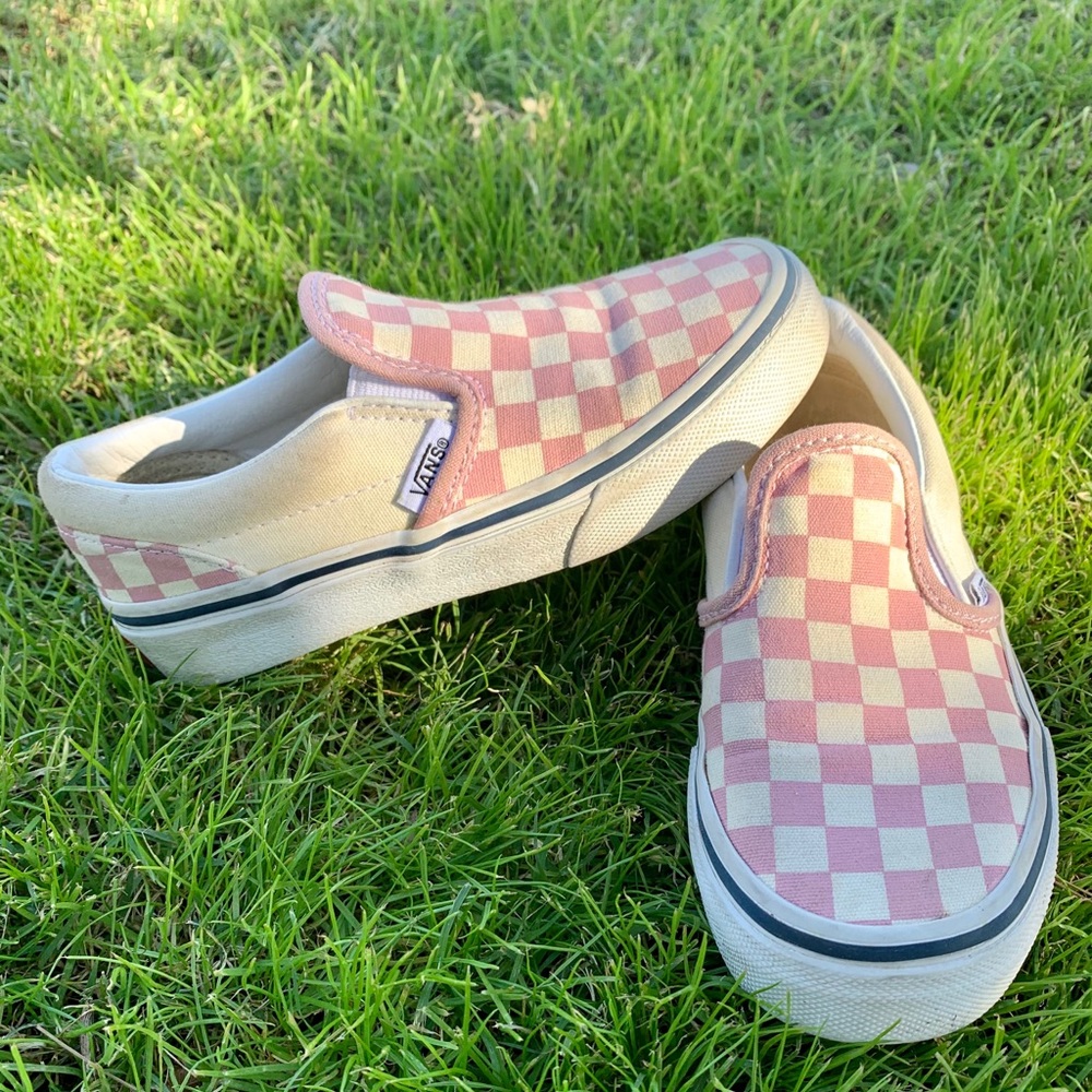 ◻️Vans checker slip on◻️